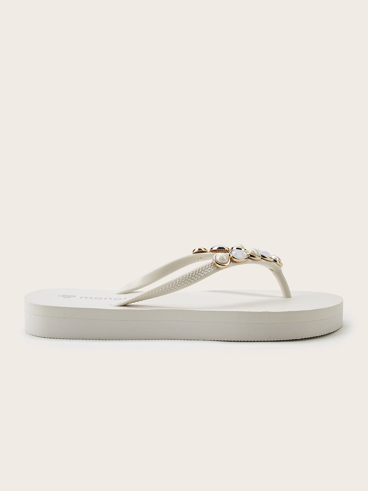 Rounded Mid-Heel Flip-Flops with Two-Tone Oval Pearl